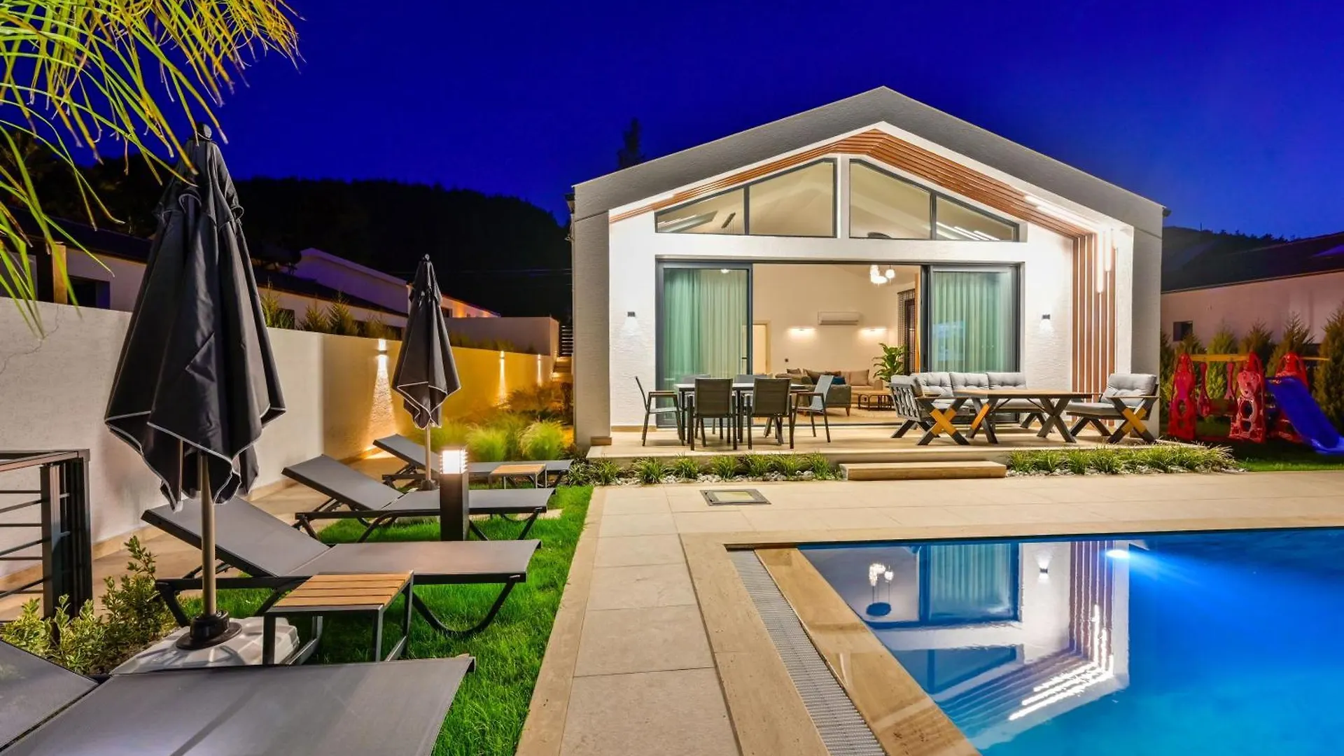Odella - Luxury Villa For 6 In Seydikemer Zorlar Fethiye Turkey